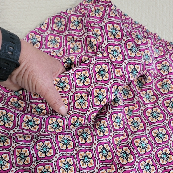 NEW Old Navy Playa Shorts Size 2X High Waist Pink Geometric Print With Pockets - Picture 2 of 15